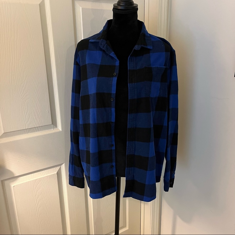 Forever 21 Mens Flannel Long Sleeve Shirt